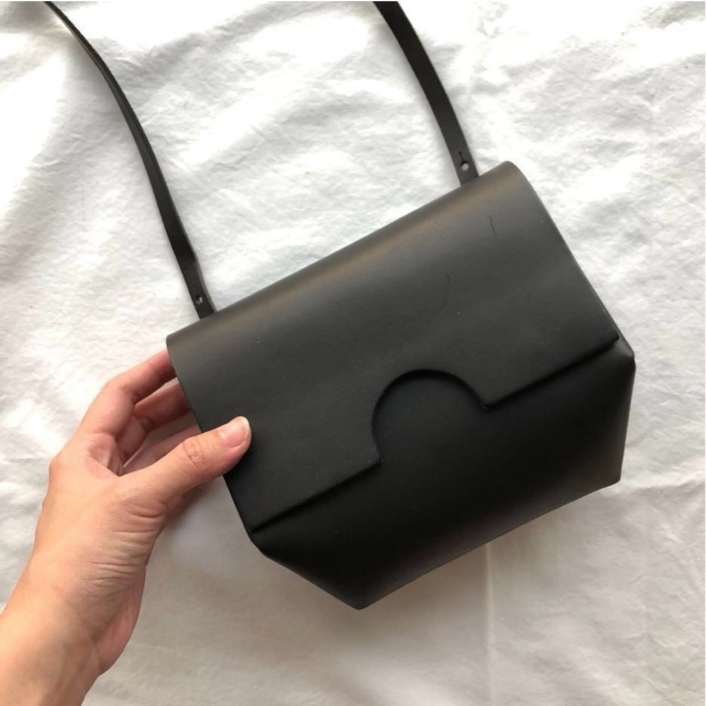 ✨COS✨Small Leather Crossbody Bag
